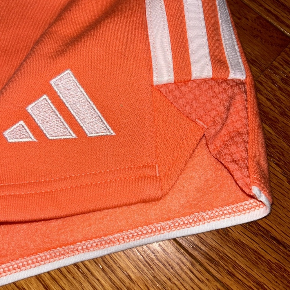 ADIDAS Shorts - Picture 5 of 7